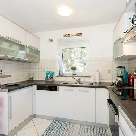 Apartment Romeo